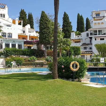 Aldea Blanca Cute Marbella