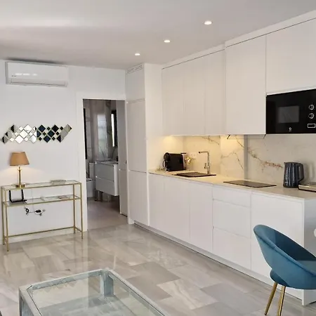 Hotel Aldea Blanca Cute *