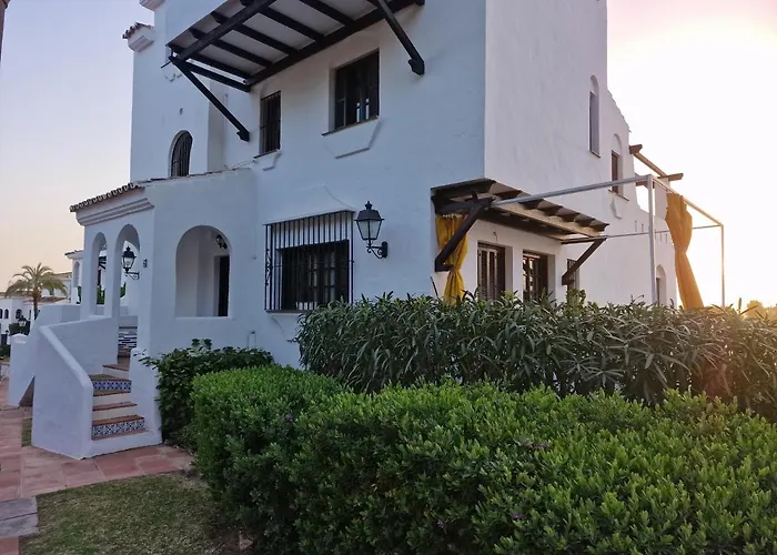 Hotel Aldea Blanca Cute Marbella
