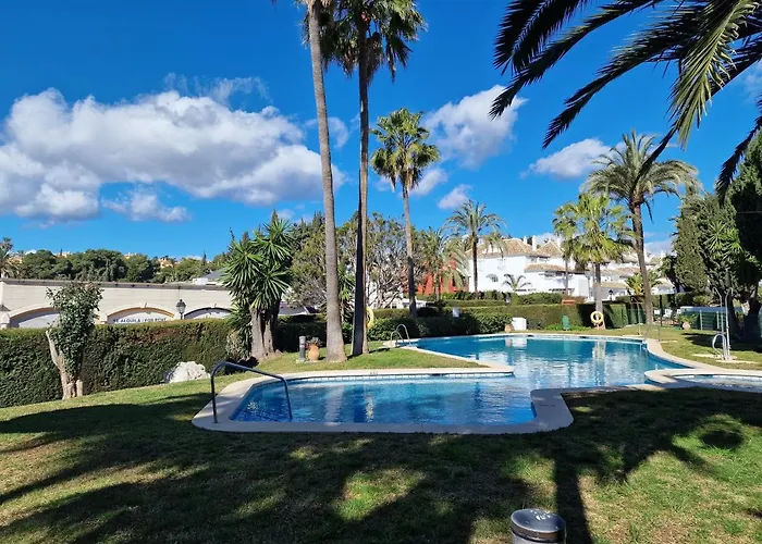 Aldea Blanca Cute * Marbella