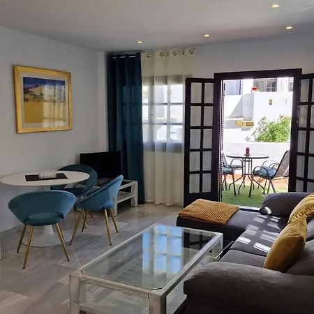 Aldea Blanca Cute マルベーリャ