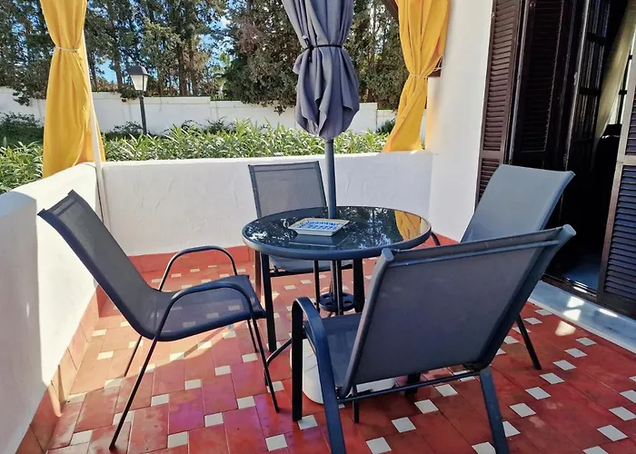 Aldea Blanca Cute Готель