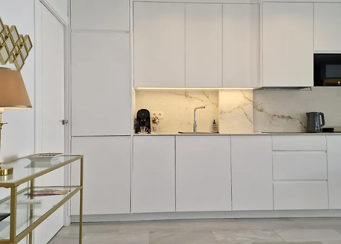 Aldea Blanca Cute Готель *