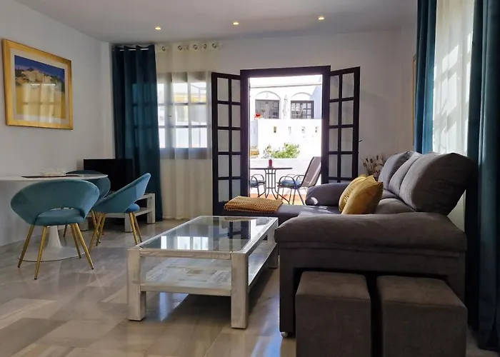 Готель Aldea Blanca Cute *